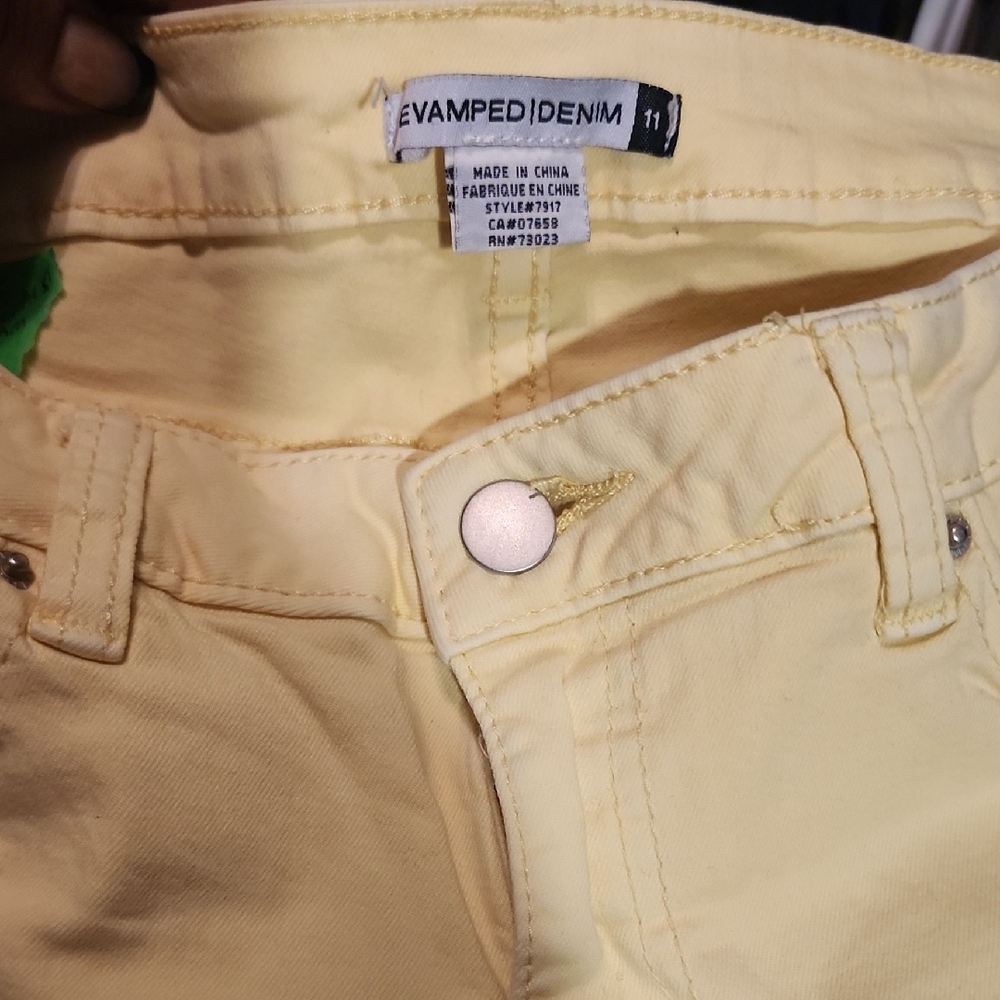 Revamped Yellow Jeans Smooth Finish